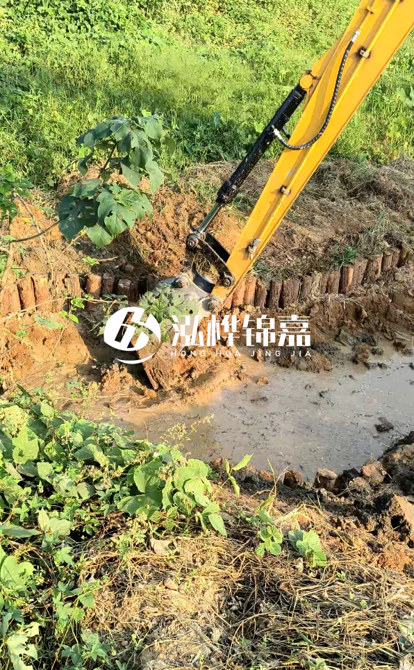 德州河道清淤專業(yè)施工-打完松木樁后為何需要立即清理淤泥？