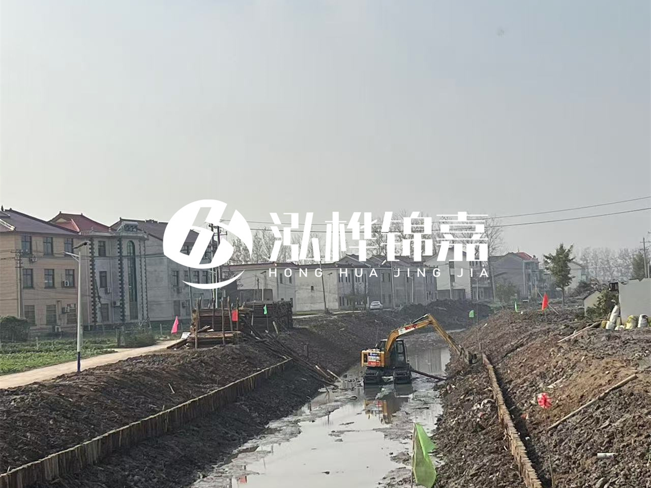 河南松木樁廠家地址在哪里？如何避免買到空心樁？
